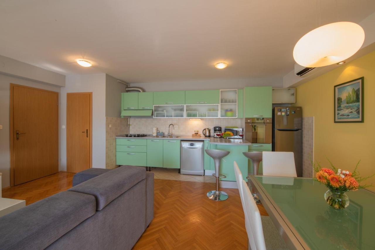 Apartman Silvija 奥西耶克 外观 照片